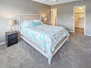 2880 NE 33rd Ct in Fort Lauderdale, FL - Building Photo - Building Photo