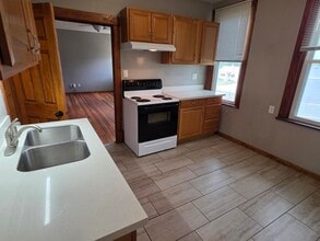 2154 Kleine St, Unit 2154 #1 in Dubuque, IA - Foto de edificio - Building Photo
