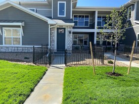 4153 N Park Dr in Loveland, CO - Building Photo