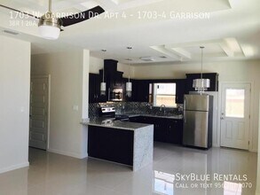 1703 W Garrison Dr in Pharr, TX - Building Photo - Building Photo