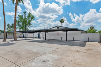 2507-2511 Hayward in Phoenix, AZ - Building Photo - Building Photo