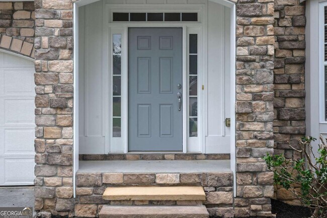 1722 Preserve Creek Way in Loganville, GA - Building Photo - Building Photo