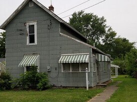 914 Garfield St in Marion, OH - Building Photo