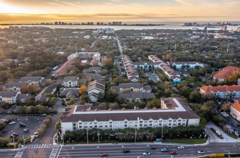 1216 S Missouri Ave in Clearwater, FL - Building Photo