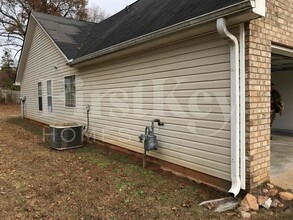 8118 Birch Walk Dr in Riverdale, GA - Building Photo - Building Photo