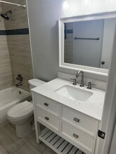 1799 N Highland Ave, Unit #132 in Clearwater, FL - Building Photo - Building Photo