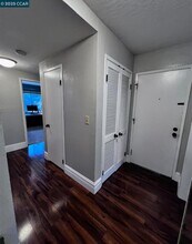 1093 Mohr Ln in Concord, CA - Building Photo - Building Photo