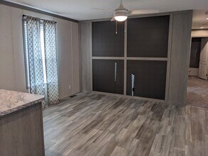 3617 N Grand Ave E in Springfield, IL - Building Photo - Building Photo