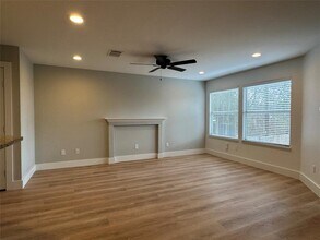 7217 Aldea Dr in Austin, TX - Foto de edificio - Building Photo