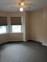 244 Meyran Ave in Pittsburgh, PA - Building Photo - Building Photo