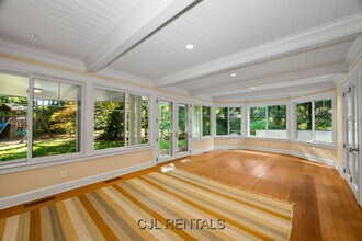 29 Merrill Rd in Newton, MA - Building Photo - Building Photo