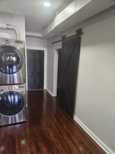 650 N Ashland Ave in Chicago, IL - Building Photo - Building Photo
