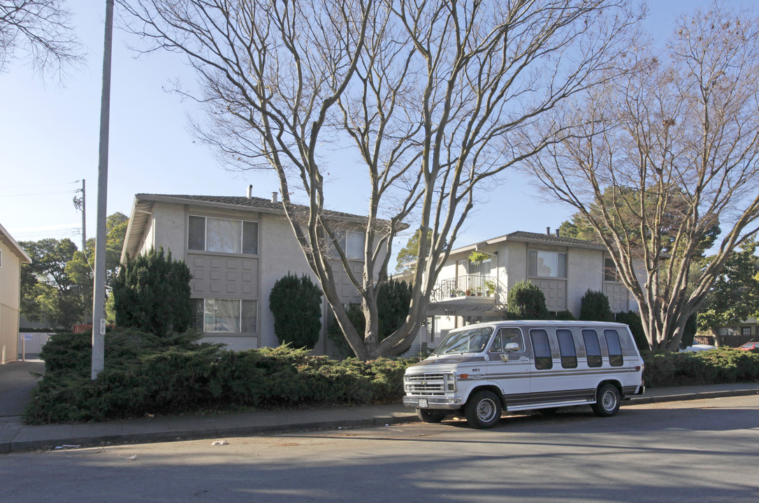 1292 W McKinley Ave in Sunnyvale, CA - Building Photo