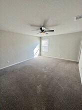 5206 Everett Loop in Converse, TX - Building Photo - Building Photo