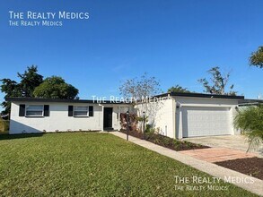 1102 Egan Dr in Orlando, FL - Building Photo - Building Photo