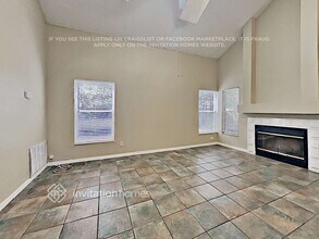 2335 Needham Dr in Valrico, FL - Building Photo - Building Photo