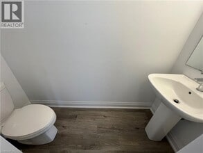 20 Steele Cres in Guelph, ON - Building Photo - Building Photo