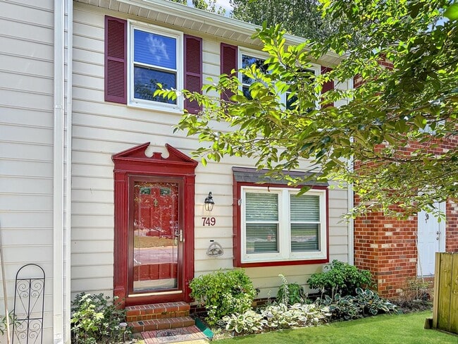 property at 749 Sturgis Dr
