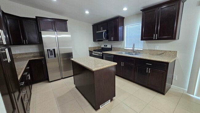 17805 Brazier Dr in Riverside, CA - Building Photo - Building Photo