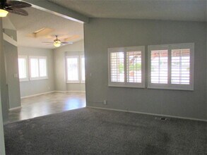 2904 Peach Tree St in Hemet, CA - Building Photo - Building Photo