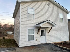 116 Roberts Ridge in Rutledge, TN - Building Photo