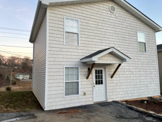 property at 116 Roberts Ridge