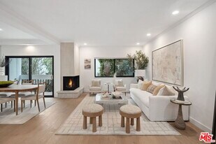 234 S Tower Dr in Beverly Hills, CA - Building Photo