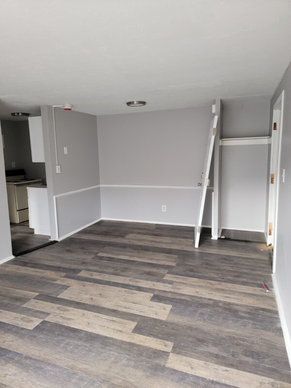 13430 Euclid Ave in East Cleveland, OH - Building Photo - Building Photo