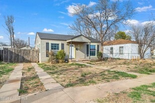 1504 28th St in Lubbock, TX - Building Photo