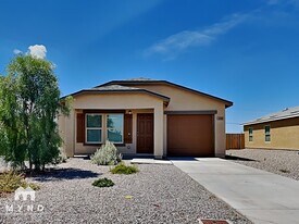254 S Picacho Heights Rd in Eloy, AZ - Building Photo