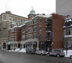 Château Grosvenor in Montréal, QC - Building Photo - Building Photo