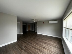 197 Pearl St in Essex Junction, VT - Building Photo - Building Photo