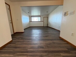 517 Trail Side Dr, Unit 517 in Deforest, WI - Foto de edificio - Building Photo