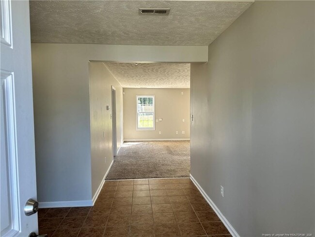 345 Belmont Dr in Raeford, NC - Building Photo - Building Photo