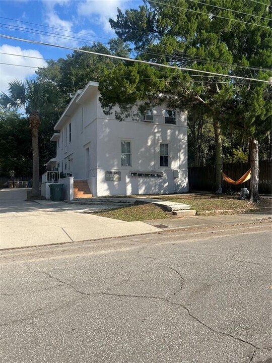 619 SE Wenona Ave in Ocala, FL - Building Photo
