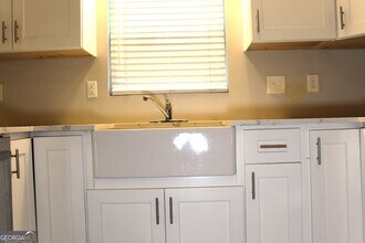 5811 Calico Ct in Lithonia, GA - Building Photo - Building Photo