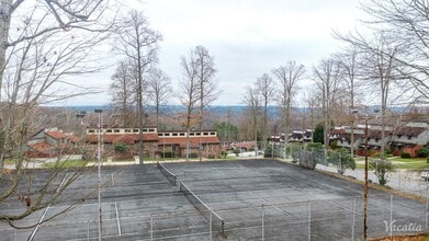 Wolf Run Manor Townhomes in Du Bois, PA - Foto de edificio - Building Photo