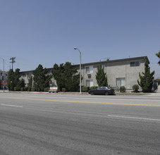 12850 Branford St in Pacoima, CA - Building Photo - Building Photo