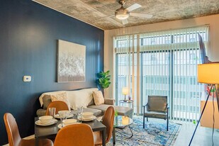 888 N 4th St in Phoenix, AZ - Building Photo