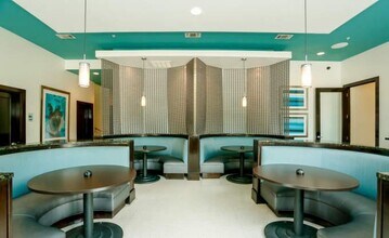 3000 Sage Rd in Houston, TX - Building Photo - Building Photo