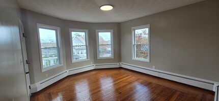 8 Power Rd in Pawtucket, RI - Building Photo - Building Photo