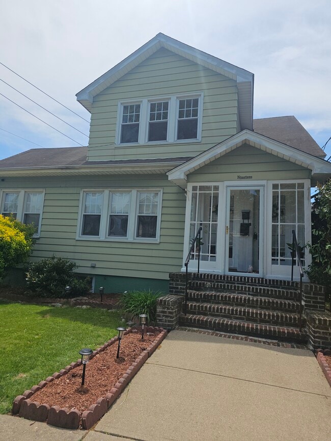 19 Harding St, Unit #2