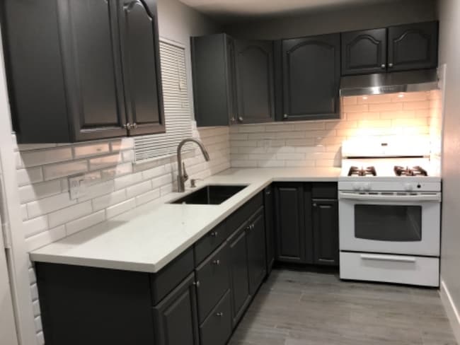 1211 Center Ln, Unit #2