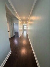 493 Hulston Landing Rd in Bluffton, SC - Foto de edificio - Building Photo