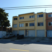 1309 Brunswick St in Daly City, CA - Building Photo - Building Photo