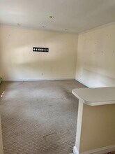 89 Glen Cove Ave in Glen Cove, NY - Building Photo - Building Photo