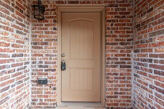 2141 Buena Vida Ln in Edmond, OK - Building Photo - Building Photo