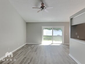8303 Natchez St in Tampa, FL - Building Photo - Building Photo