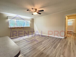 2402 E Georgia Ave in Ruston, LA - Building Photo - Building Photo