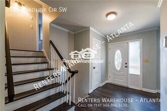 3377 Bobolink Cir SW in Atlanta, GA - Building Photo - Building Photo
